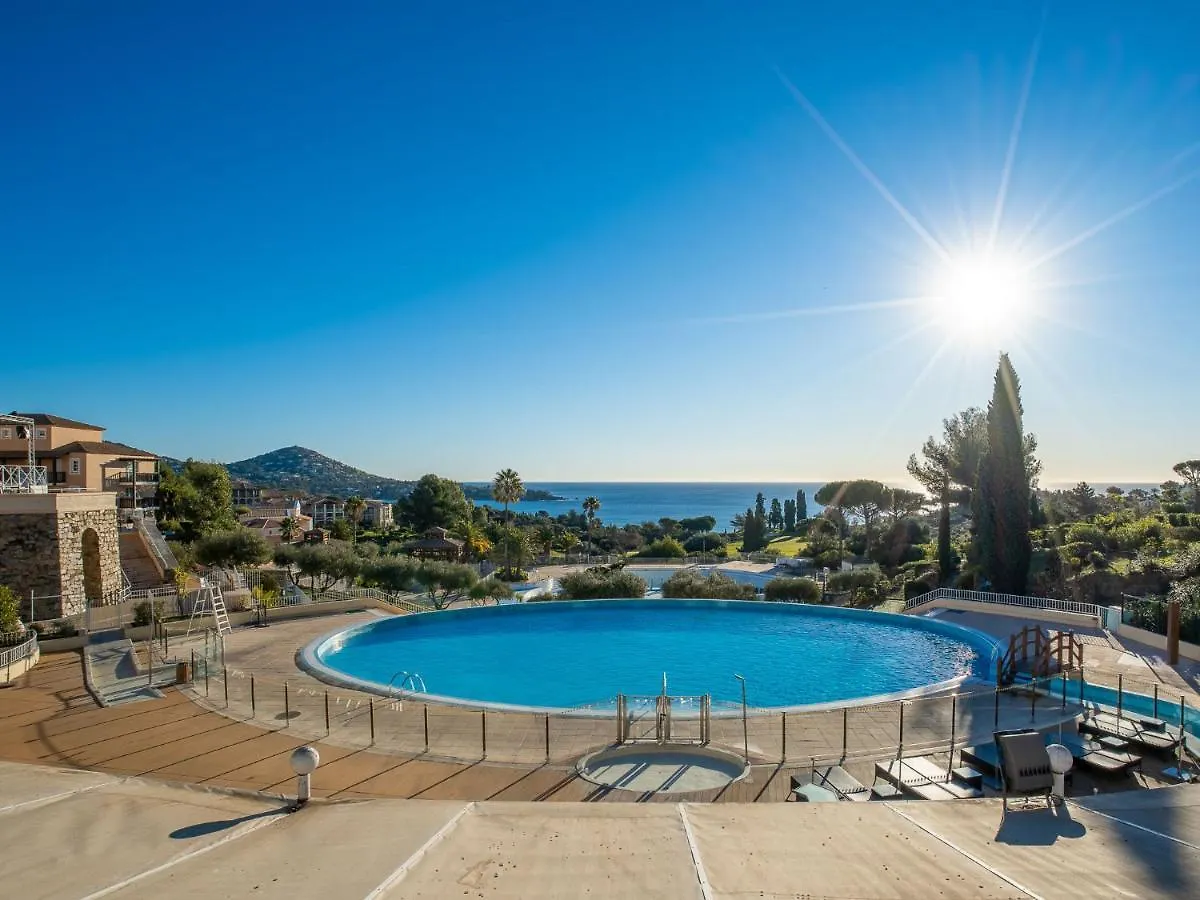 Saint-Raphaël Apartment Village Cap Esterel - L'Esquinade-97 By Interhome צרפת