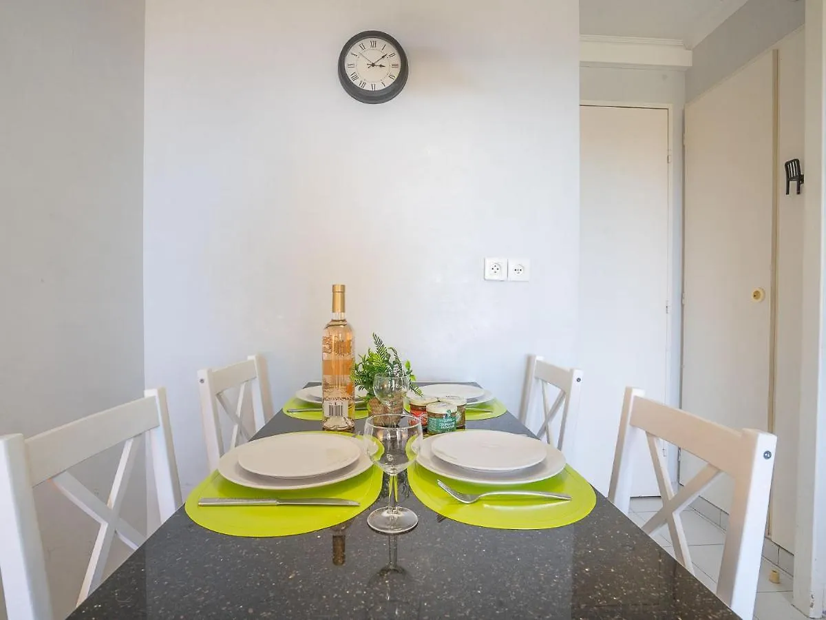Saint-Raphaël Apartment Village Cap Esterel - L'Esquinade-97 By Interhome