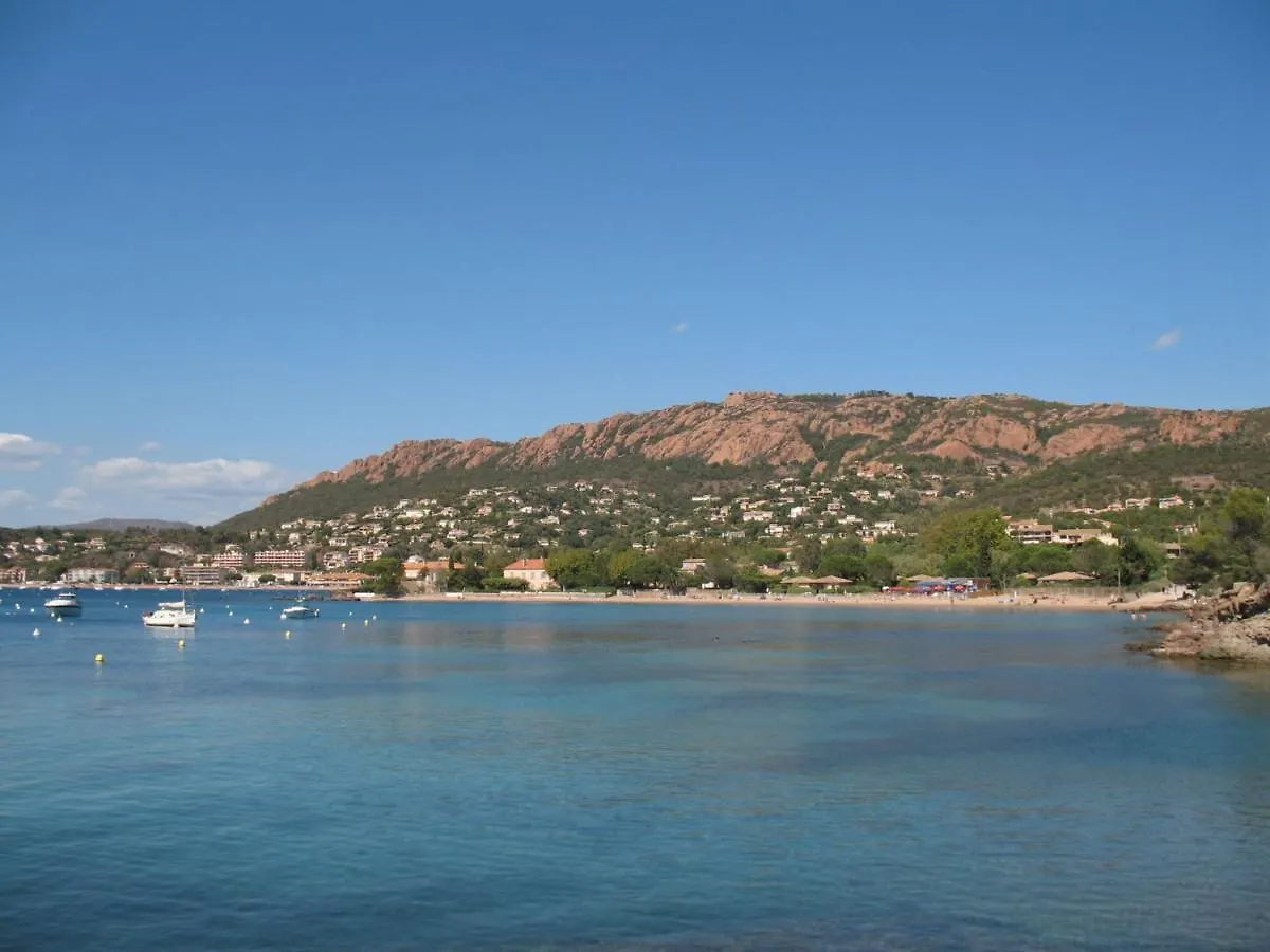 Saint-Raphaël Apartment Village Cap Esterel - L'Esquinade-97 By Interhome 0*,  צרפת