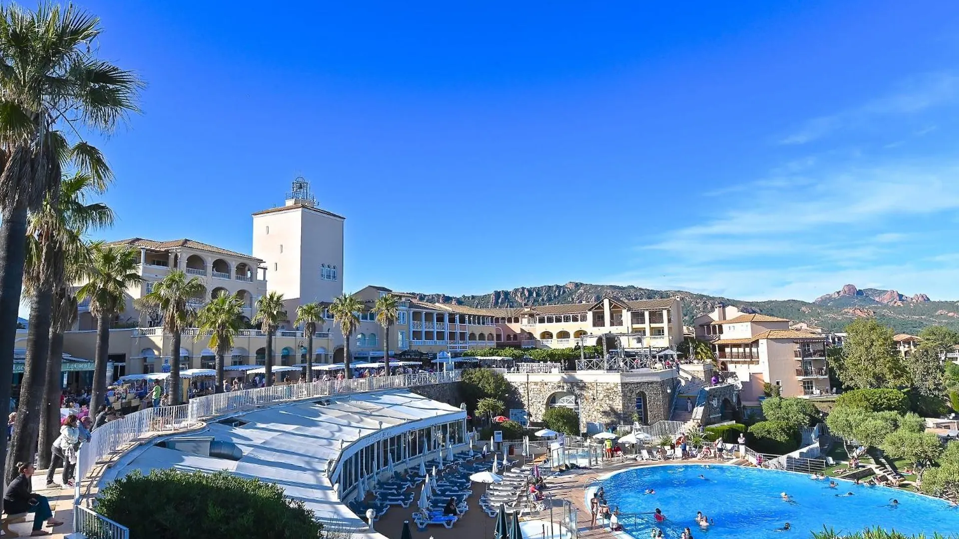 Saint-Raphaël Apartment Village Cap Esterel - L'Esquinade-97 By Interhome